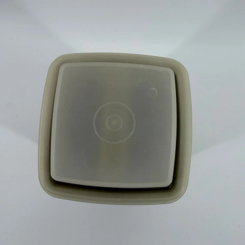 Vintage Tupperware Pickle Keeper Pick A Dill Olive Green 1330-10 Lid & Container